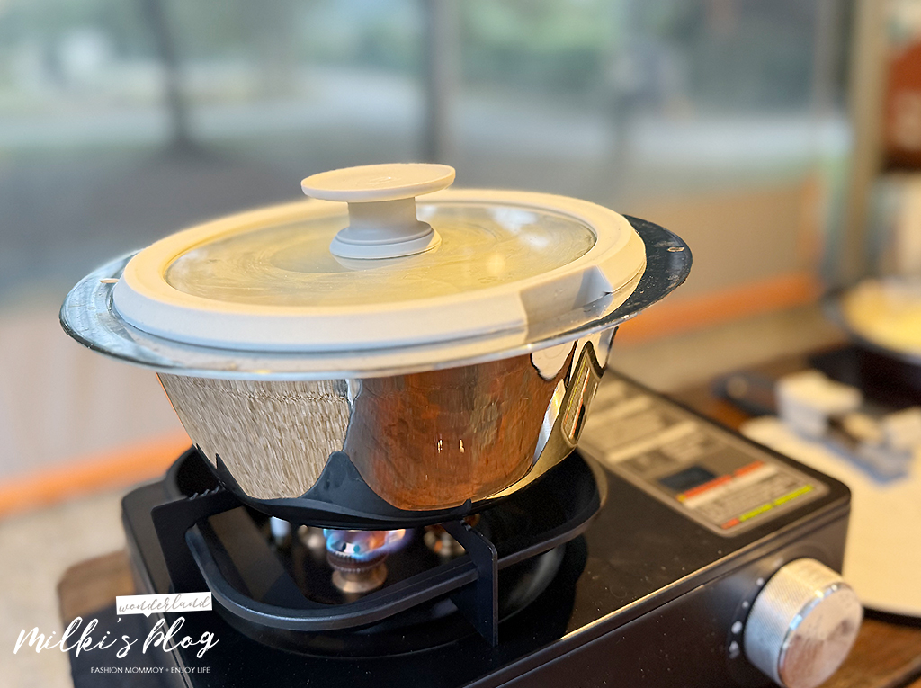 廚房太小？鍋具太多？安全無毒？MakEat PAN 好好煮食鍋，一套解決所有料理難題！